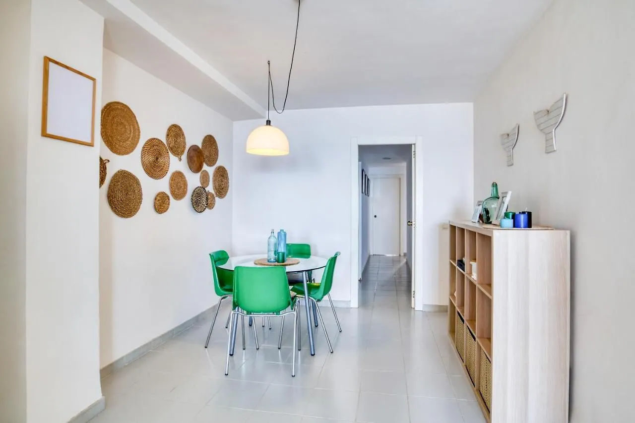 アパート Apartamento En 1 Linea Mar サン・アントニオ・デ・カランジャ スペイン